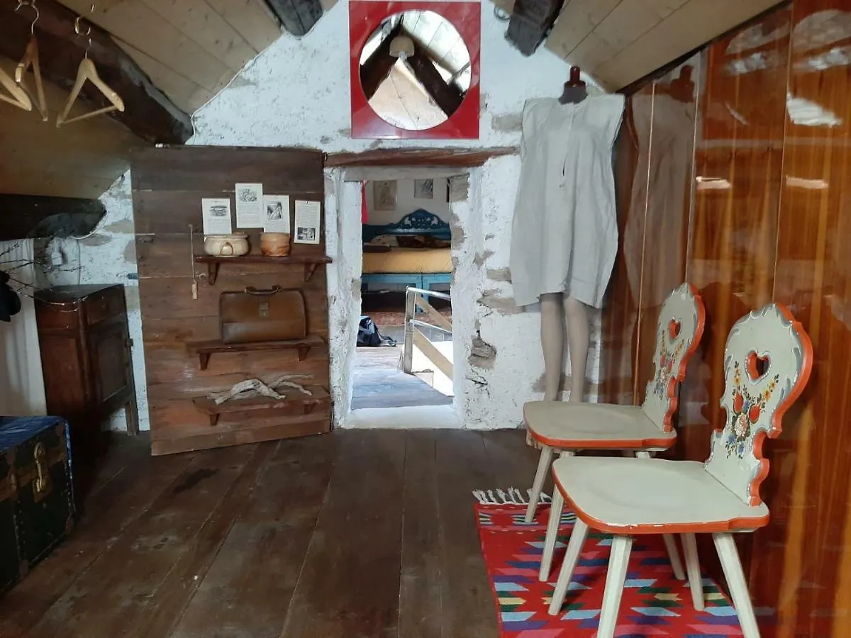 Alice Vintage House Hotel Ponte nell'Alpi 0*,  Italy